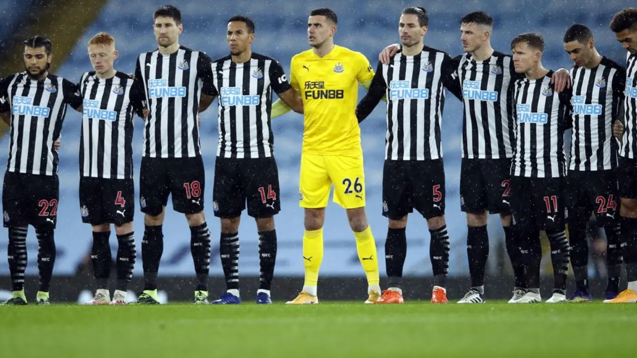 Newcastle ra sân với sự thiếu hụt trụ cột tuyến giữa